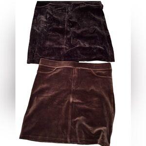 NWT HUE 2 velvety skirts pull on for leggings tights M mini soft